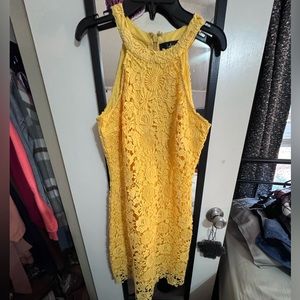 Very pretty yellow LuLu dress.